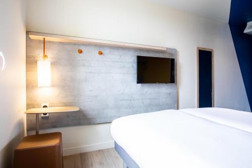 Habitación Doble - 2 camas del hotel Ibis Budget Paris Gennevilliers. Foto 7