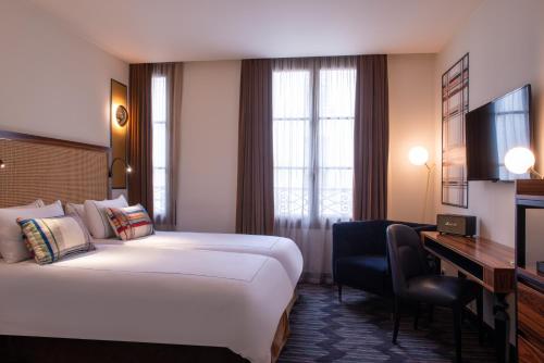 Twin Room 