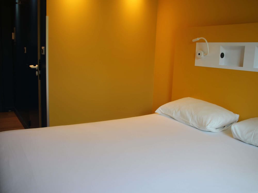 Habitación Doble del hotel Ibis Budget Rennes Route De Lorient. Foto 9
