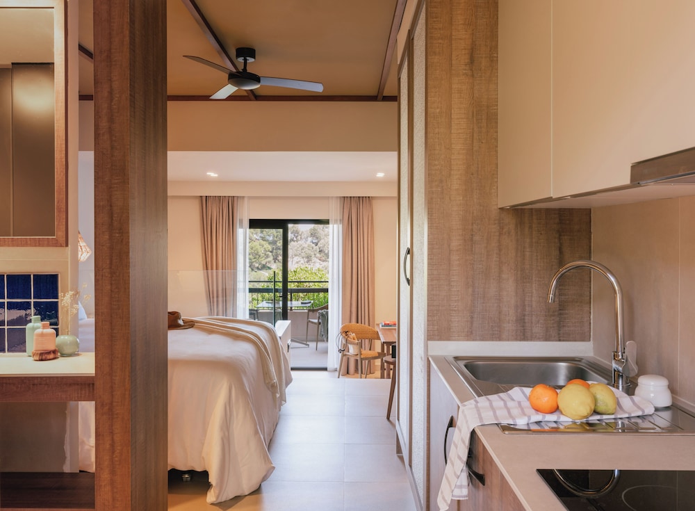 Zel Junior Suite Vista Mediterráneo con Cocina del hotel Zel Costa Brava. Foto 11