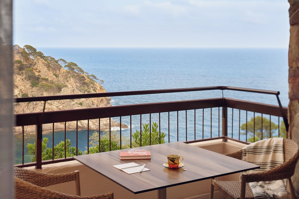 Zel Junior Suite Vista Mediterráneo con Cocina del hotel Zel Costa Brava. Foto 12
