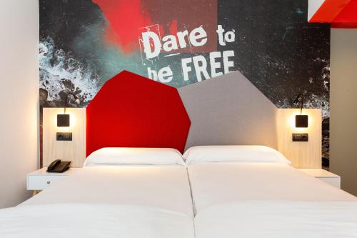 La Suite Junior Chill del hotel Jardin del Sol. Foto 6