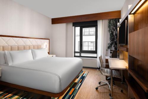 Habitación Premium Esquinera con Cama King del hotel EVEN Hotel New York - Midtown East by IHG. Foto 3