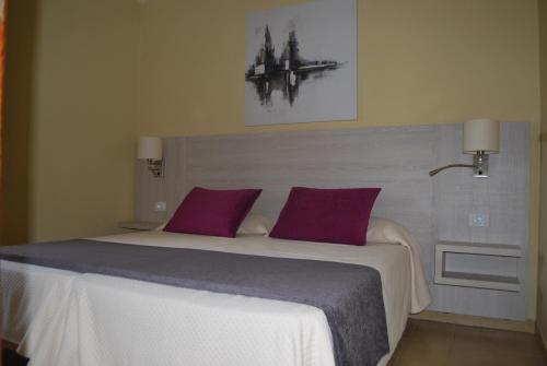 Bungalow de un dormitorio del hotel Bungalows Parque Bali. Foto 3