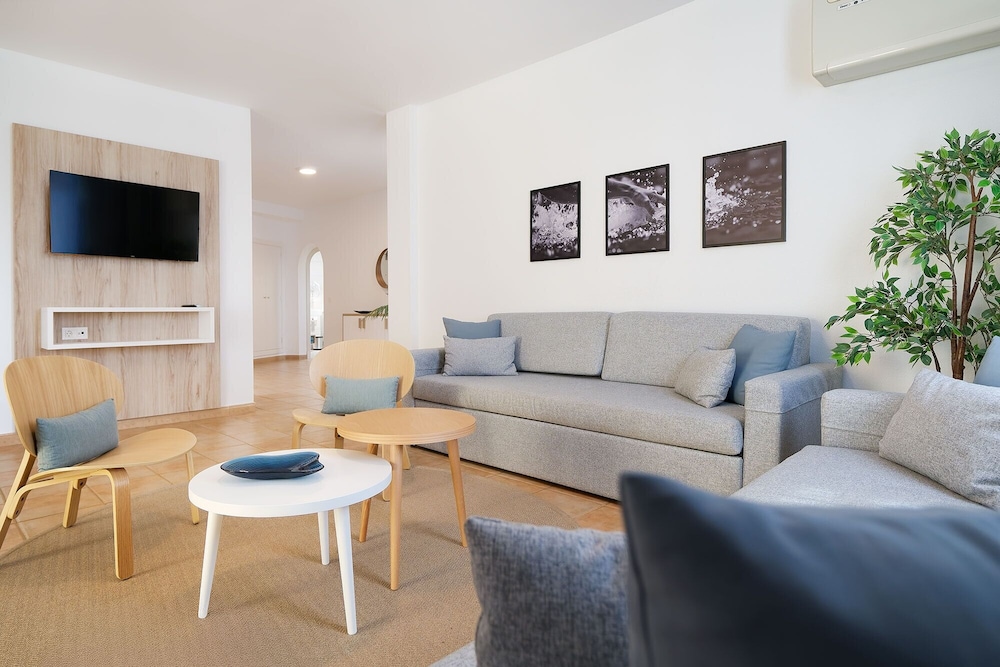 Suite Premium, balcón del hotel Sport Monte Feliz - powered by Playitas. Foto 2