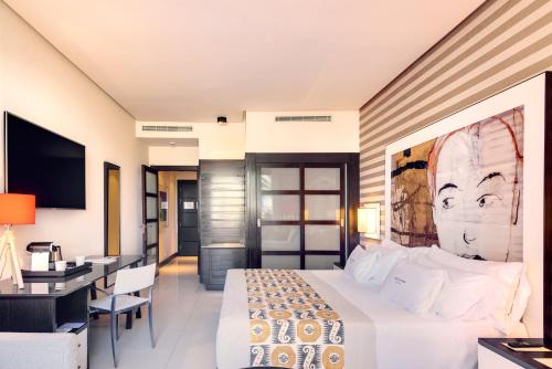 Habitación Doble Deluxe con vistas laterales al mar - 1 o 2 camas del hotel Royal Hideaway Sancti Petri