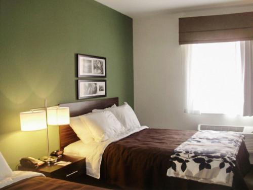 Habitación con 2 camas grandes - No fumadores del hotel Sleep Inn and Suites Airport