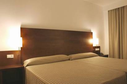 Habitación doble del hotel Garbi Costa Luz