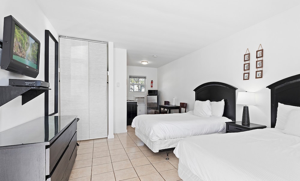 Habitación estándar (2 Full Beds, No Pets) del hotel Bay Watch And Marina. Foto 1