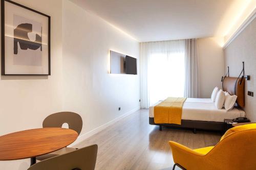 Habitación Doble - 1 o 2 camas del hotel Suites Viena Plaza De España. Foto 12