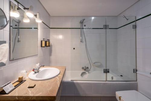 Habitación Doble Estándar del hotel Parador De Melilla. Foto 3