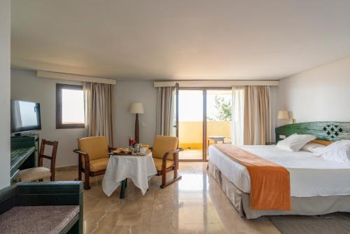 Habitación Doble Superior del hotel Parador De Melilla. Foto 1