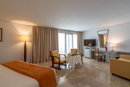 Habitación Doble Superior del hotel Parador De Melilla. Foto 3