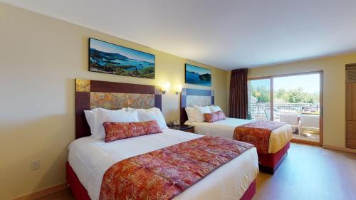 Habitación Superior con 2 camas grandes - Frente al lago del hotel Surfside On The Lake