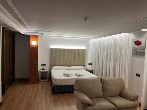 Suite Deluxe con bañera de hidromasaje del hotel Gran Liber & Spa
