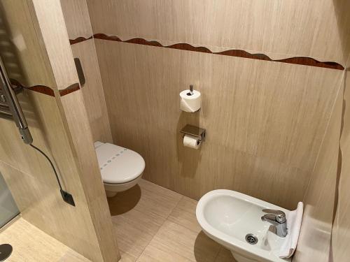 Suite Deluxe con bañera de hidromasaje del hotel Gran Liber & Spa. Foto 2