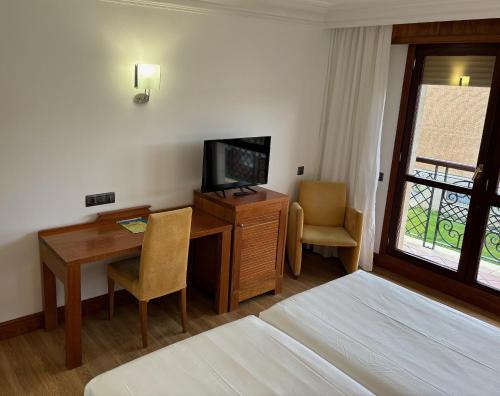 Habitación con 2 camas individuales - Planta baja del hotel Gran Liber & Spa. Foto 3
