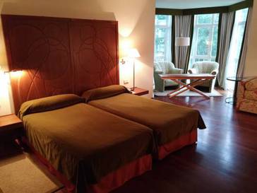 Habitación doble Superior del hotel Parador De Limpias. Foto 2