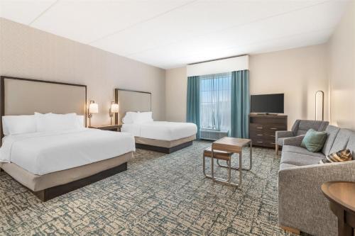 Estudio Deluxe con 2 camas dobles - no fumadores del hotel Homewood Suites By Hilton Schenectady. Foto 2