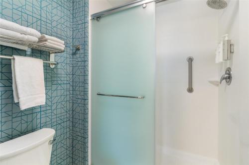 Suite Estudio con cama extragrande y vistas al río - No fumadores del hotel Homewood Suites By Hilton Schenectady. Foto 2