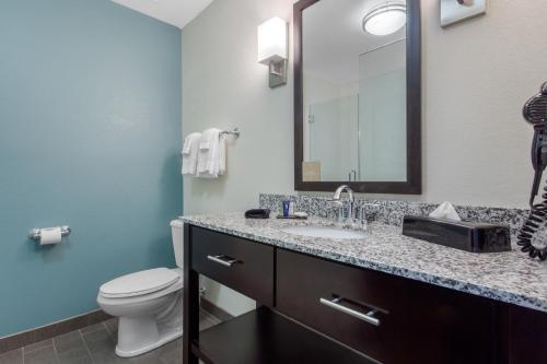 Habitación con 2 camas grandes - No fumadores del hotel Sleep Inn & Suites Middletown - Goshen. Foto 5