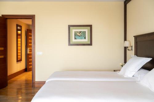 Habitación Doble Estándar del hotel Parador De Soria. Foto 3