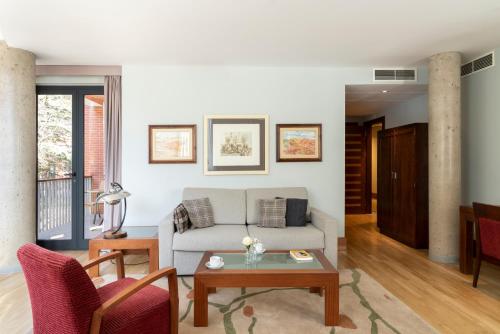 Suite Junior del hotel Parador De Soria. Foto 4