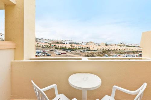 Habitación Familiar del hotel Best Jacaranda. Foto 19