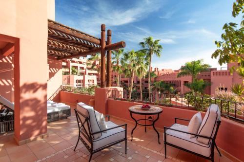 Suite Ciudadela de 1 dormitorio con vistas al resort del hotel The Ritz-carlton Tenerife, Abama. Foto 6