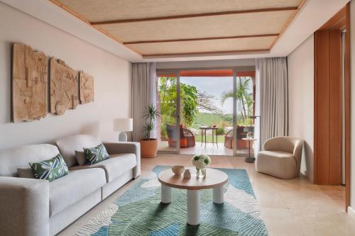 Suite Retreat de 1 dormitorio con vistas al jardín del hotel The Ritz-carlton Tenerife, Abama. Foto 3