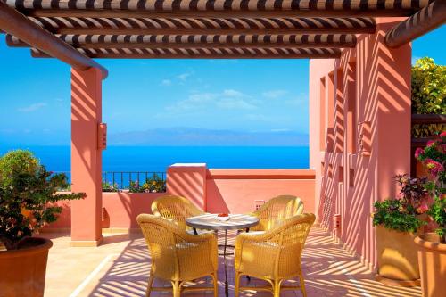 Suite Ritz - Carlton de 2 dormitorios en el ático del hotel The Ritz-carlton Tenerife, Abama. Foto 12
