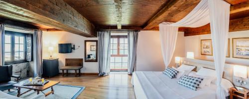 Suite Junior del hotel Parador De Baiona. Foto 4