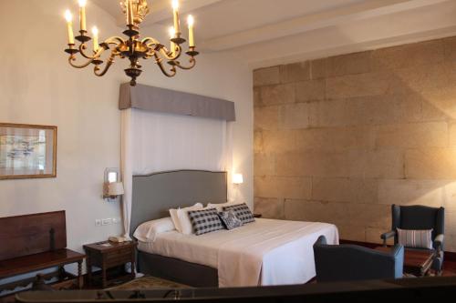 Suite del hotel Parador De Baiona. Foto 3