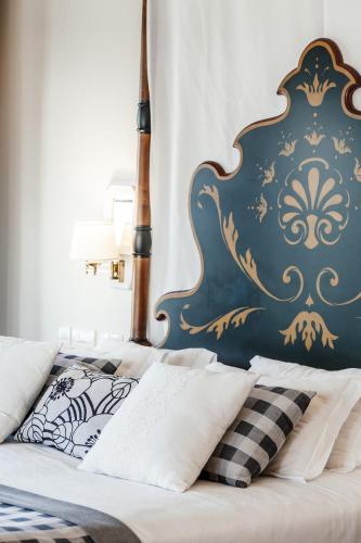 Suite del hotel Parador De Baiona. Foto 9