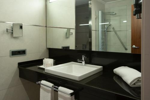 Habitación Doble - 1 o 2 camas del hotel Primus Valencia. Foto 4
