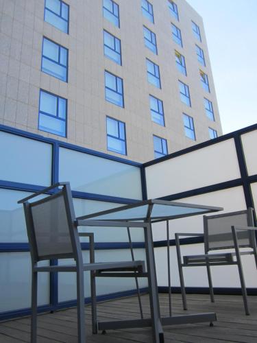 Habitación Familiar con terraza del hotel Primus Valencia. Foto 3