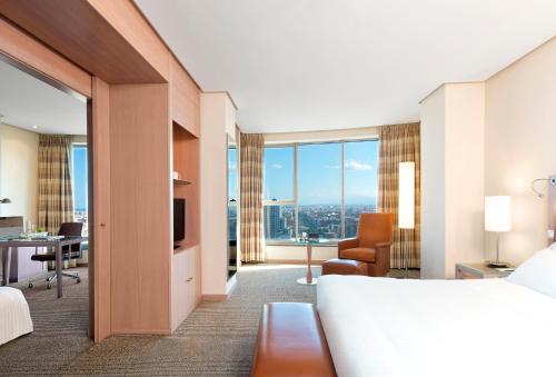 Habitación Familiar del hotel Melia Valencia. Foto 4