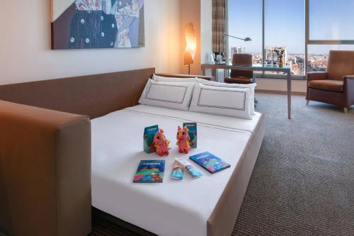 Habitación Familiar del hotel Melia Valencia. Foto 5