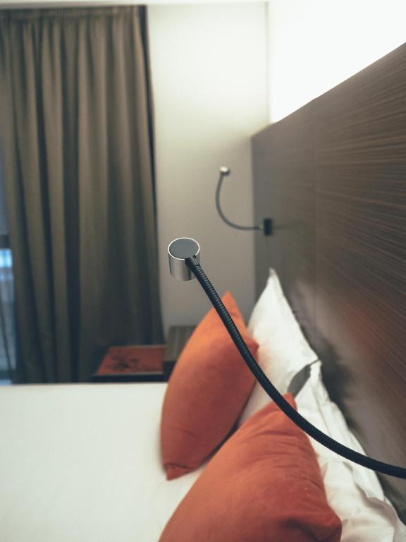 Habitación doble Económica del hotel Vincci Zentro Zaragoza. Foto 3