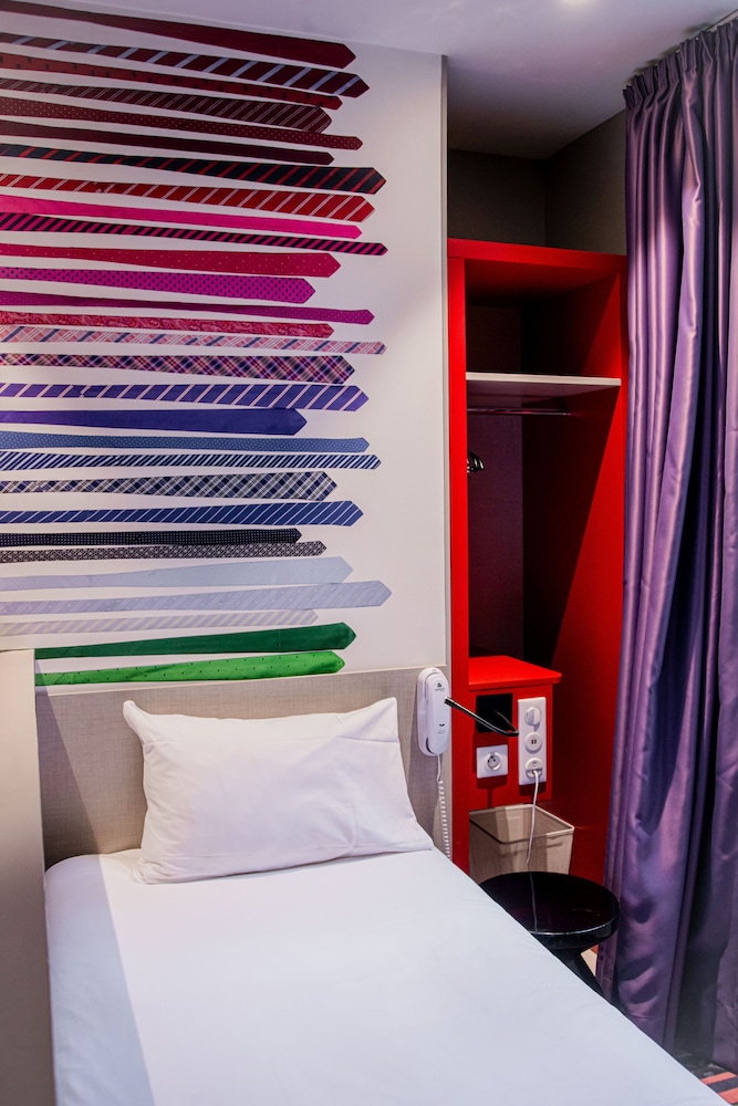 Habitación estándar con una cama individual del hotel Ibis Styles Lille Centre Grand Place. Foto 5