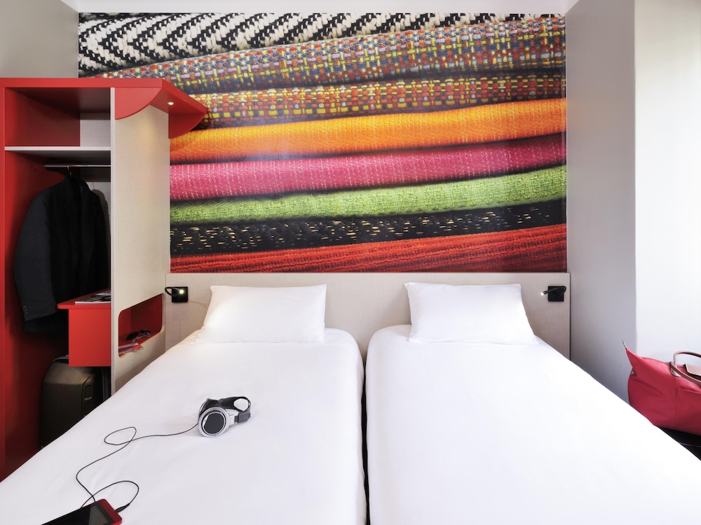 Habitación Doble con dos camas individuales del hotel Ibis Styles Lille Centre Grand Place