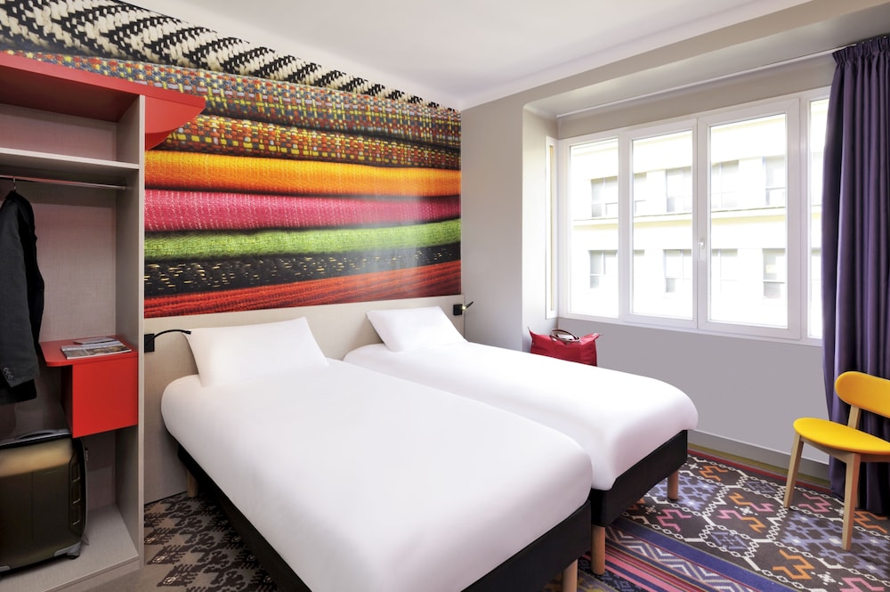 Habitación Doble con dos camas individuales del hotel Ibis Styles Lille Centre Grand Place. Foto 10
