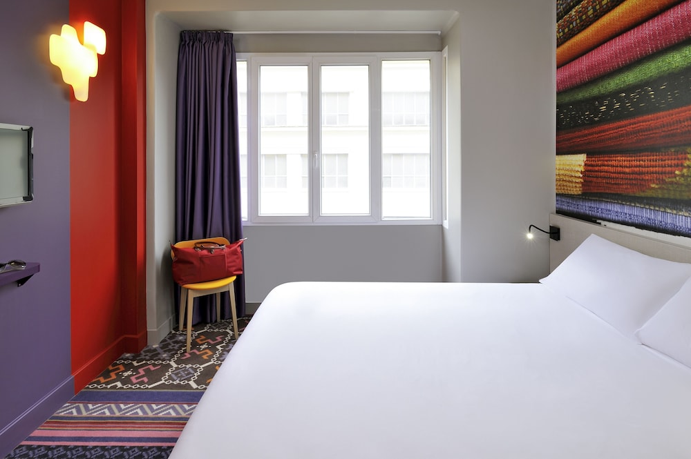Habitación Estándar con 1 cama doble del hotel Ibis Styles Lille Centre Grand Place. Foto 12