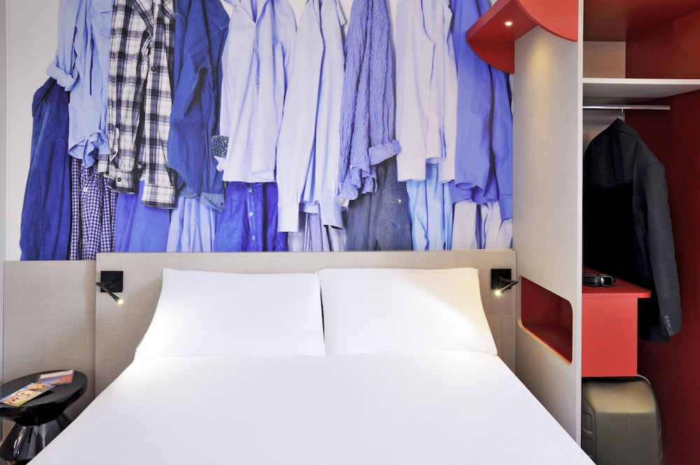 Habitación Estándar con 1 cama doble del hotel Ibis Styles Lille Centre Grand Place. Foto 13
