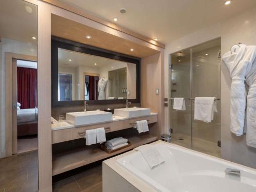 L'Envol Suite del hotel MGallery Nest Paris La Defense. Foto 3