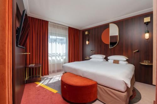 L'Envol Suite del hotel MGallery Nest Paris La Defense. Foto 7