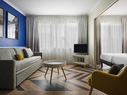 Apartamento de 1 dormitorio del hotel Adagio Porte De Versailles. Foto 1