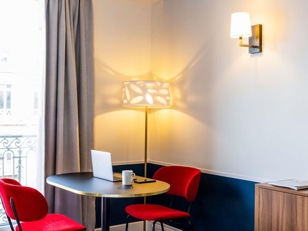 Estudio, 1 cama doble del hotel Adagio Paris Haussmann Champs Elysées. Foto 3