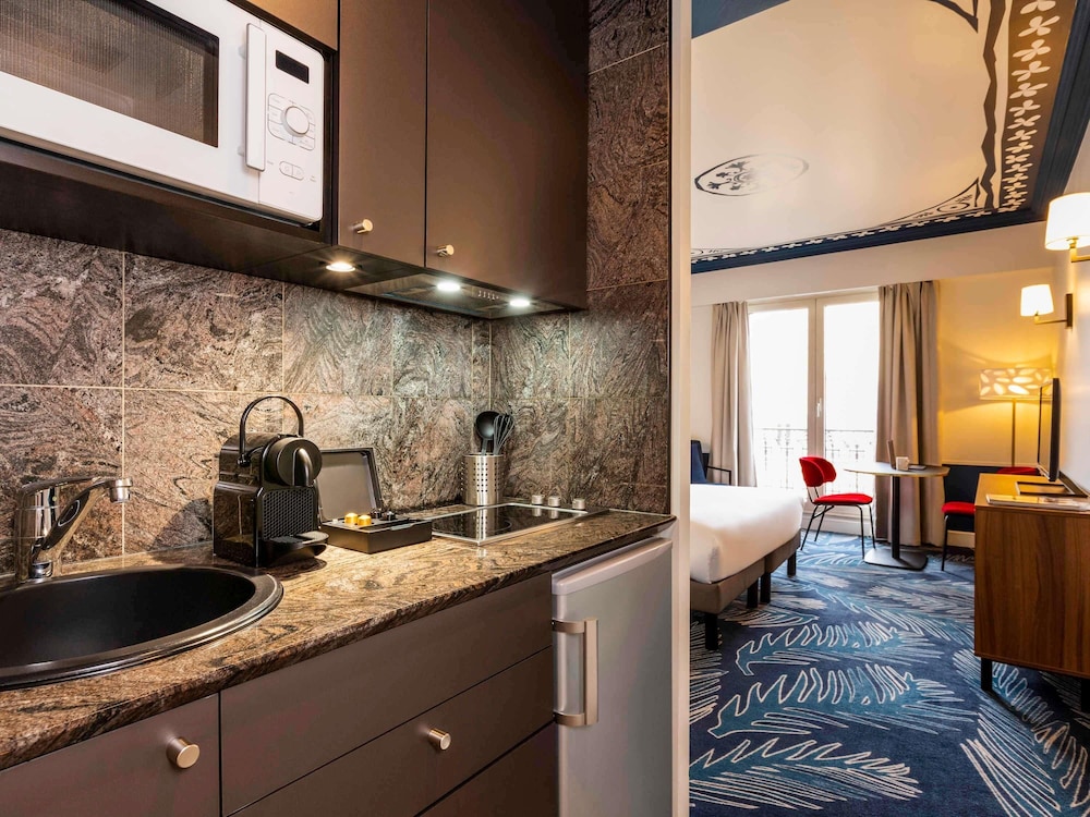 Estudio, 1 cama doble del hotel Adagio Paris Haussmann Champs Elysées. Foto 4