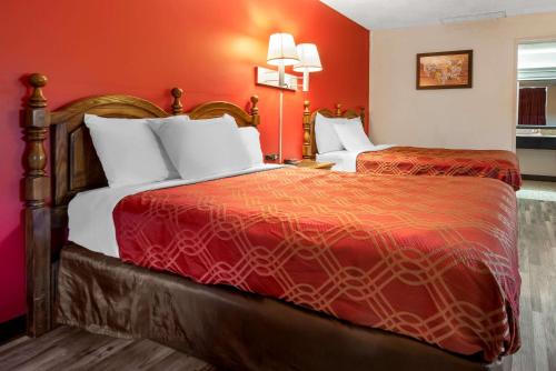 Habitación Doble - 2 camas dobles - Fumadores del hotel Econo Lodge Cortland